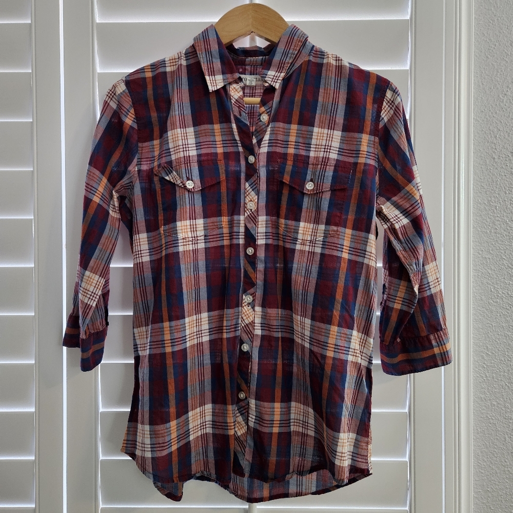 Women's Plaid Button Down